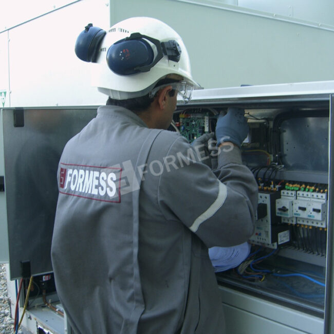 general air conditioning maintenance, industrial air conditioning maintenance, AC performance improvement, energy efficient AC maintenance, air conditioner cleaning service, maintenance and repair services, HVAC system inspection, AC fault prevention, professional air conditioning service,